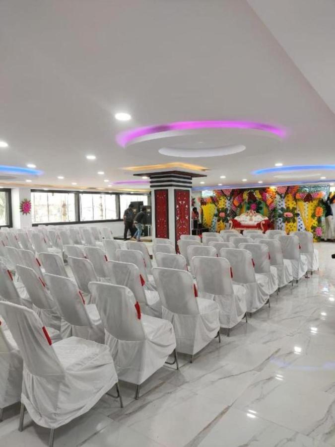 Hotel Kanha Shyam Madhubani Buitenkant foto
