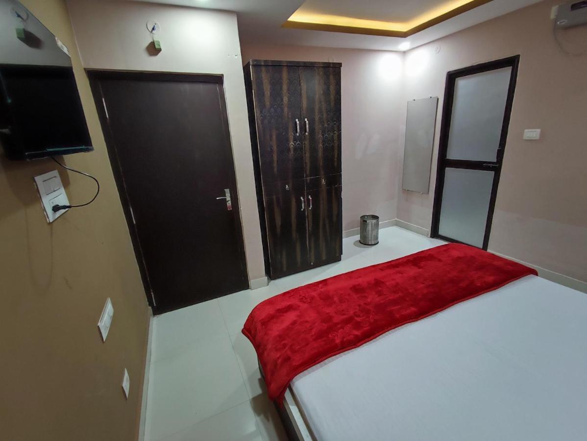 Hotel Kanha Shyam Madhubani Buitenkant foto