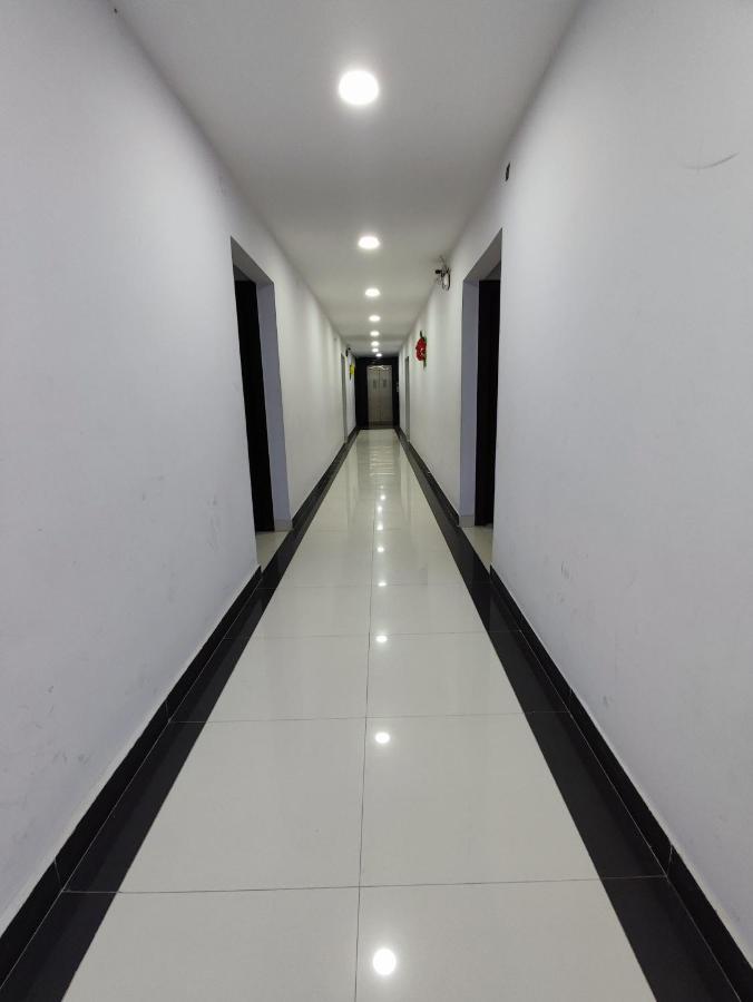 Hotel Kanha Shyam Madhubani Buitenkant foto