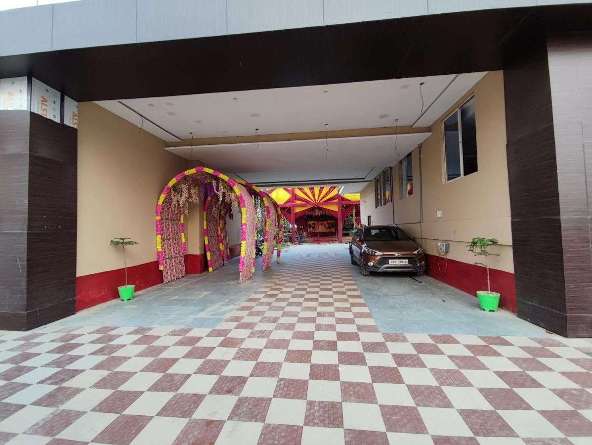 Hotel Kanha Shyam Madhubani Buitenkant foto