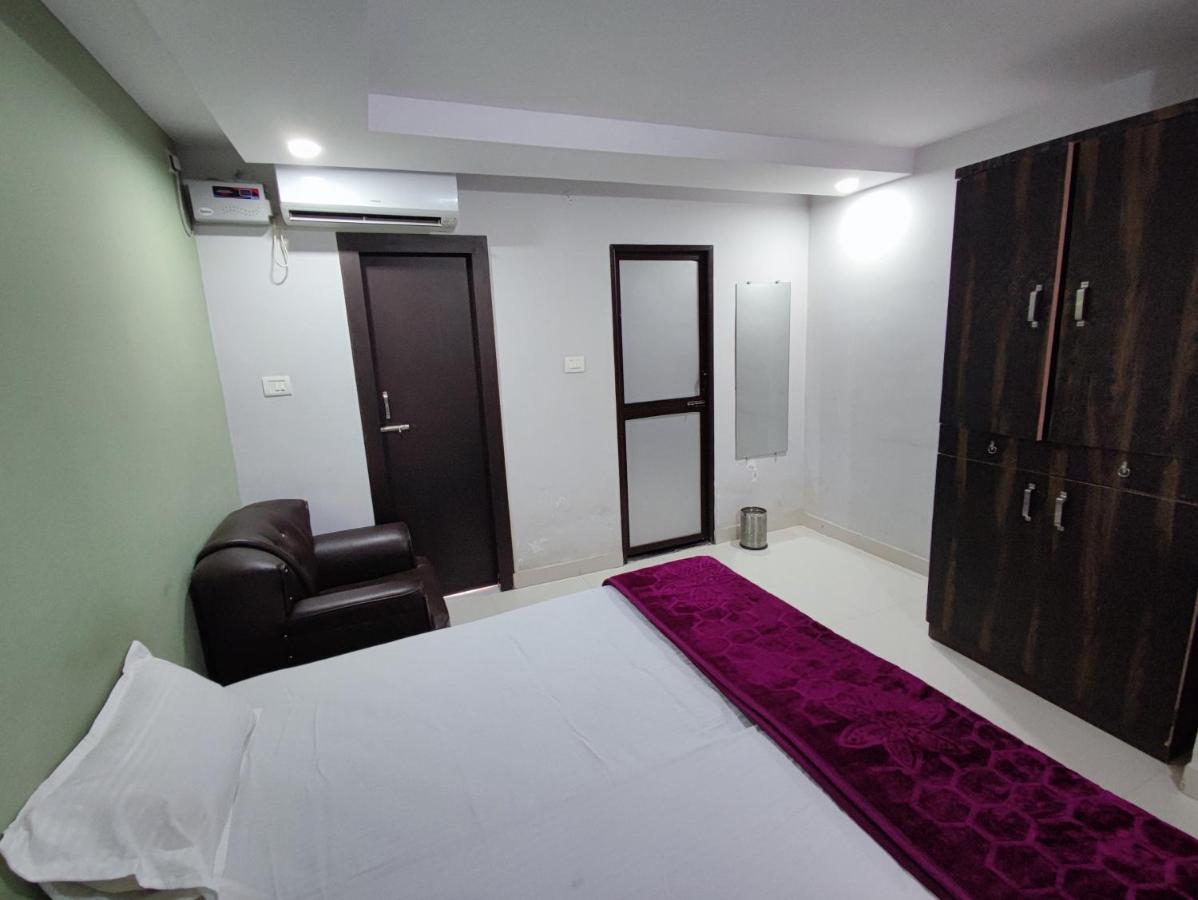 Hotel Kanha Shyam Madhubani Buitenkant foto