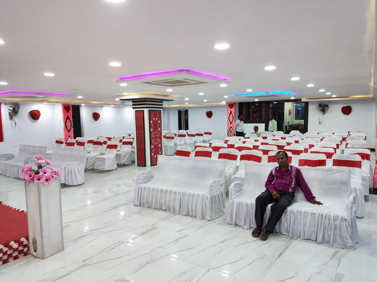 Hotel Kanha Shyam Madhubani Buitenkant foto